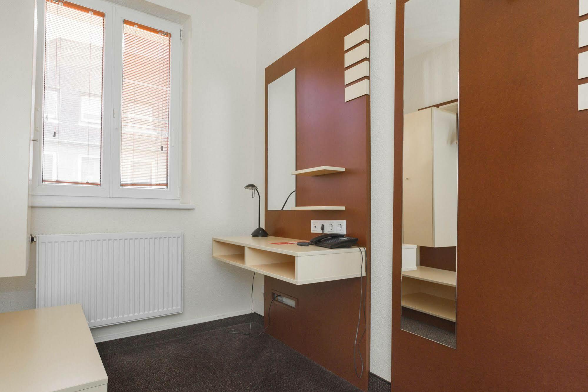 Hotel Daspaul Nuremberg ภายนอก รูปภาพ