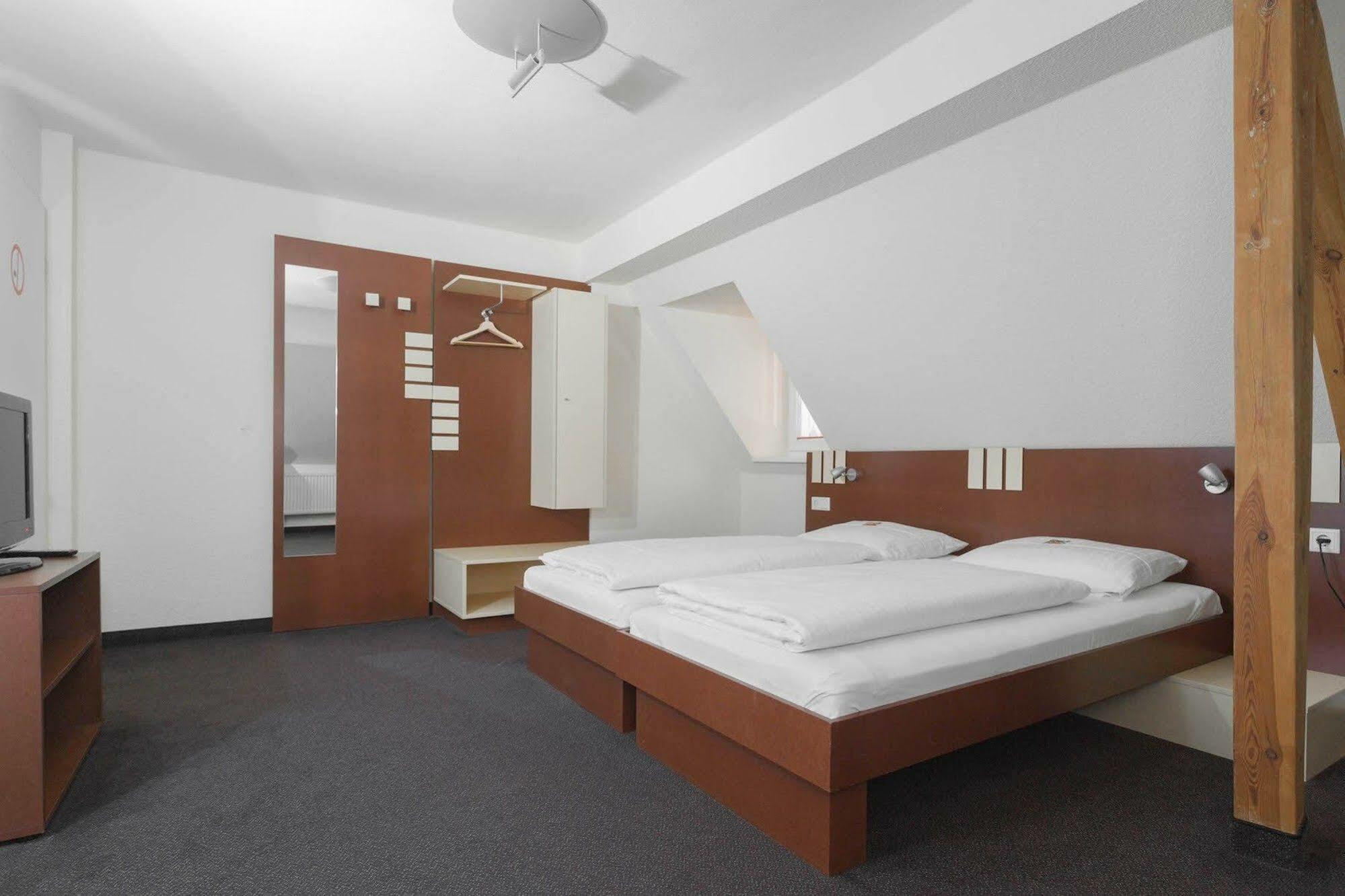Hotel Daspaul Nuremberg ภายนอก รูปภาพ